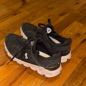 On Clouds Women's Athletic Shoes - Black and White